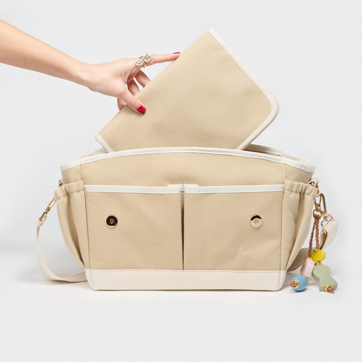beige